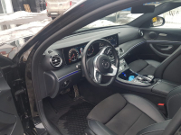 Mercedes-Benz E220